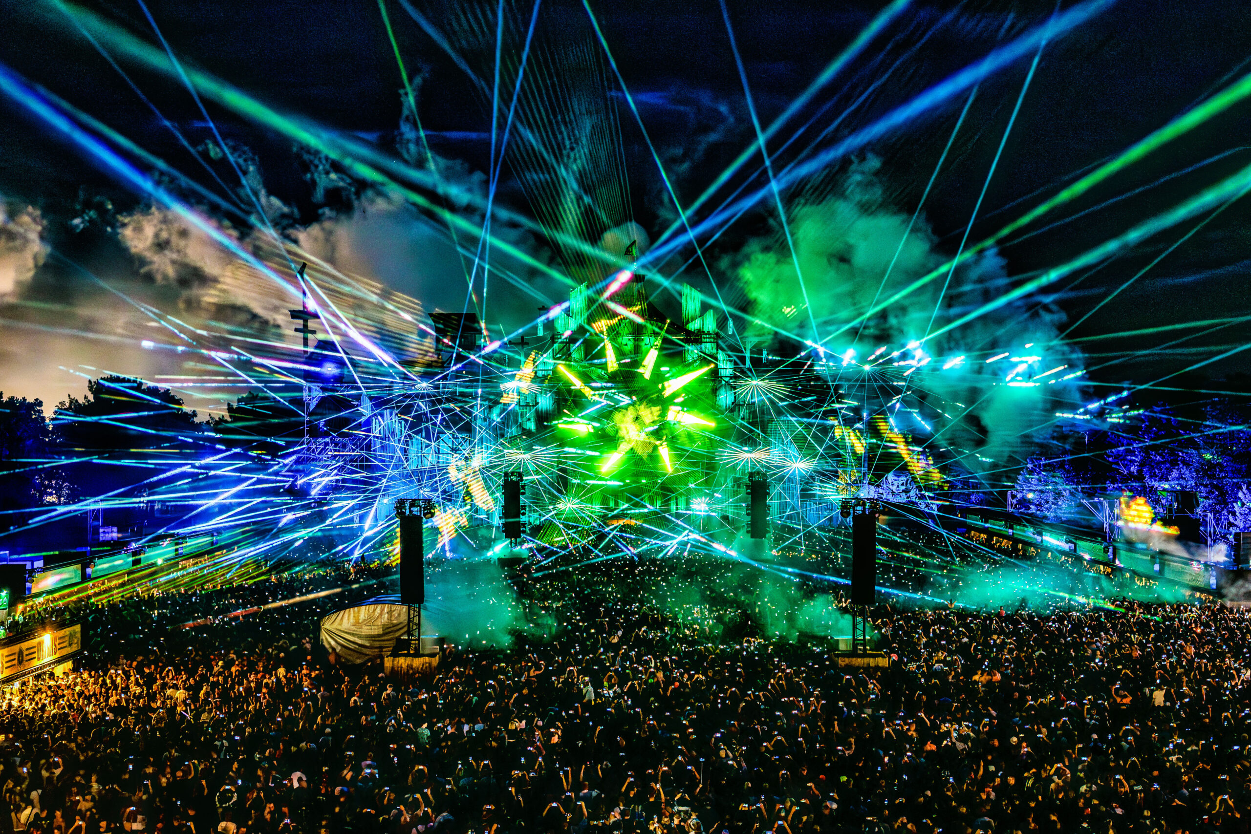 Dominator festival online